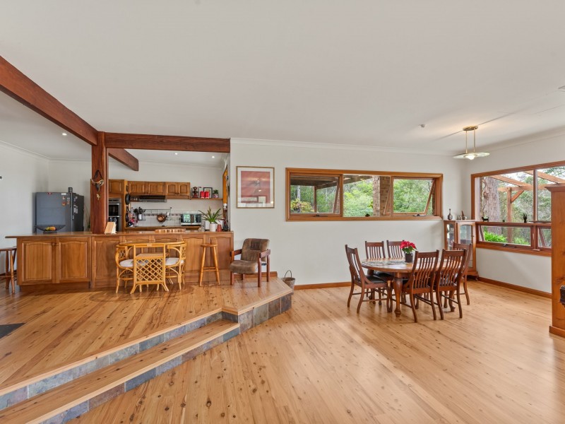 138 Lyrebird Ridge Road, Coolagolite NSW 2550