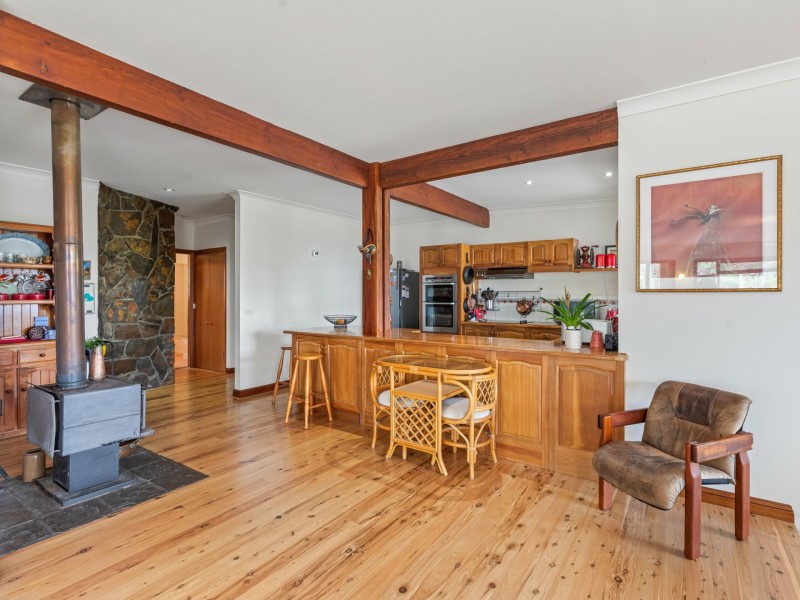 138 Lyrebird Ridge Road, Coolagolite NSW 2550