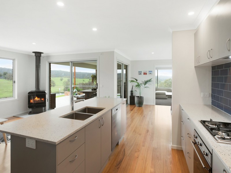 7 Wheeler Avenue, Tathra NSW 2550