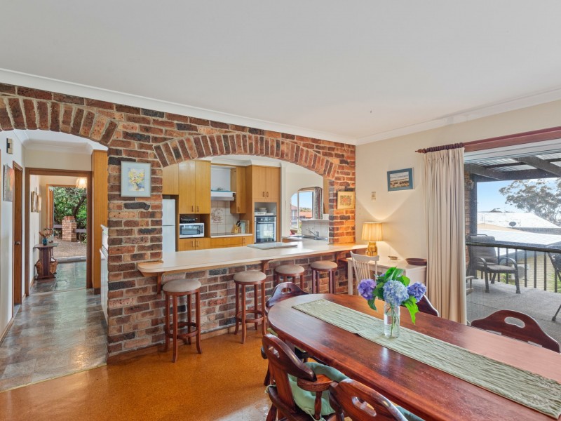 18 Stafford Crescent, Tathra NSW 2550