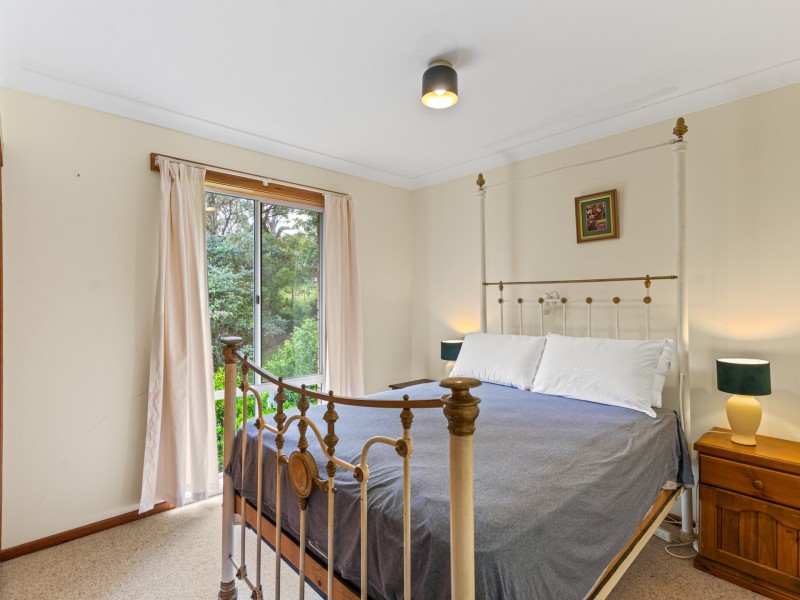 18 Stafford Crescent, Tathra NSW 2550