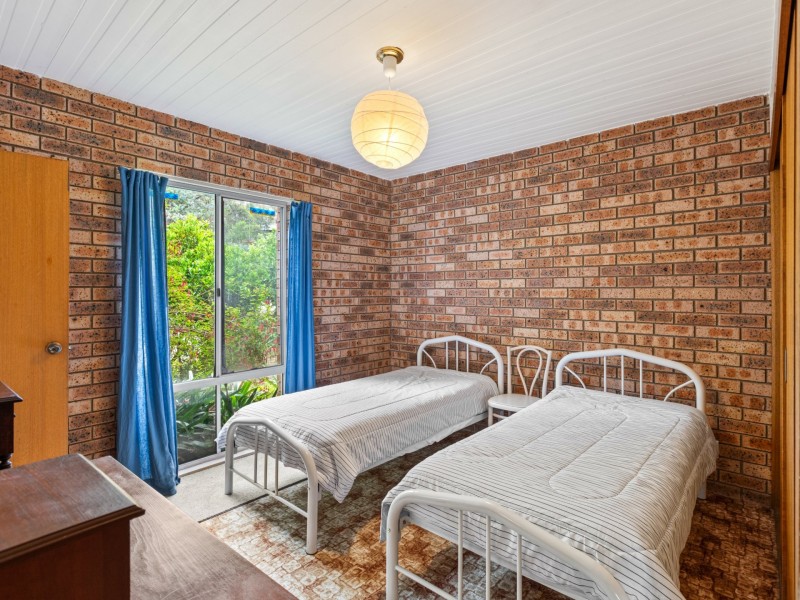 18 Stafford Crescent, Tathra NSW 2550