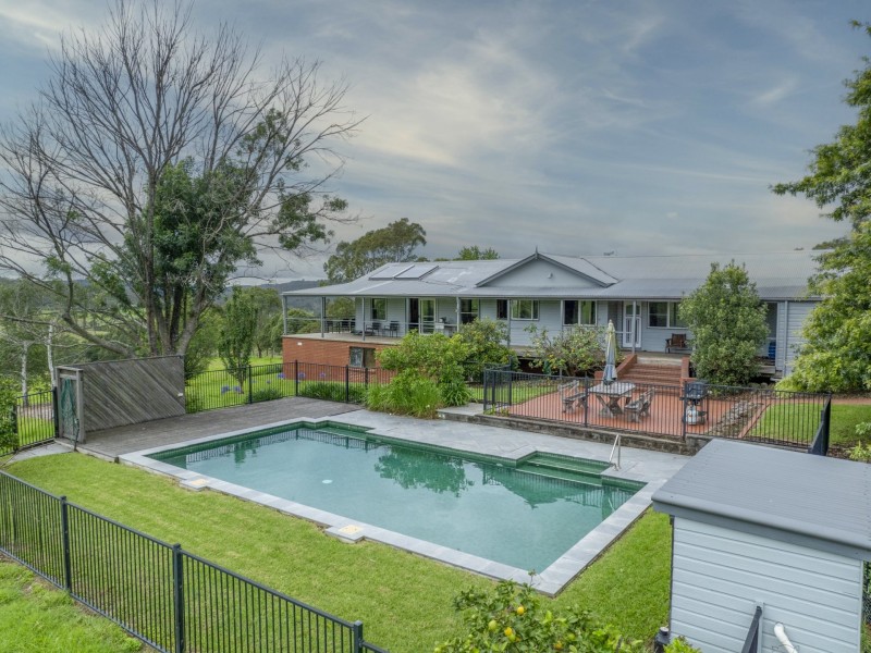 86 Mine Road, Lochiel NSW 2549