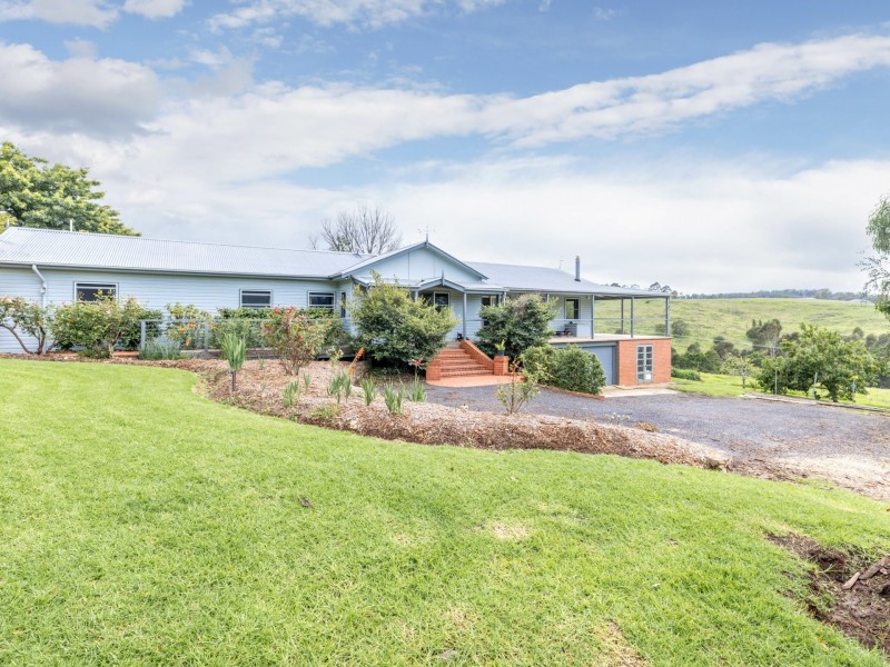 86 Mine Road, Lochiel NSW 2549