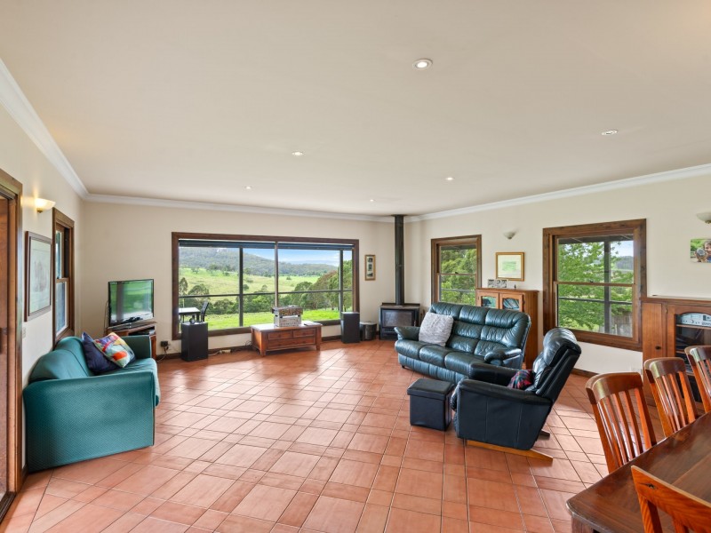 86 Mine Road, Lochiel NSW 2549
