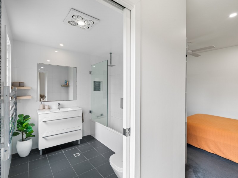 15 Mecklenberg Street, Bega NSW 2550