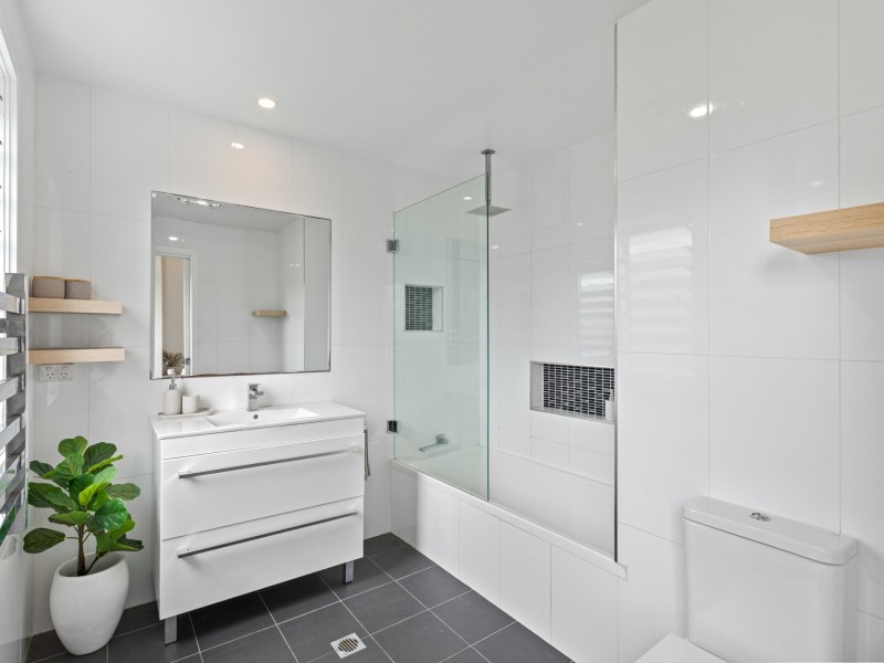15 Mecklenberg Street, Bega NSW 2550