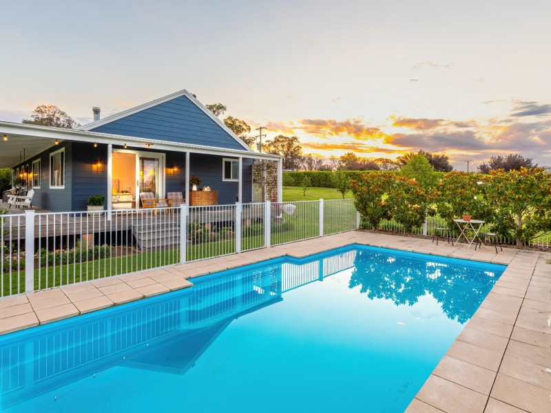 127 Rosedale Lane, Bega NSW 2550