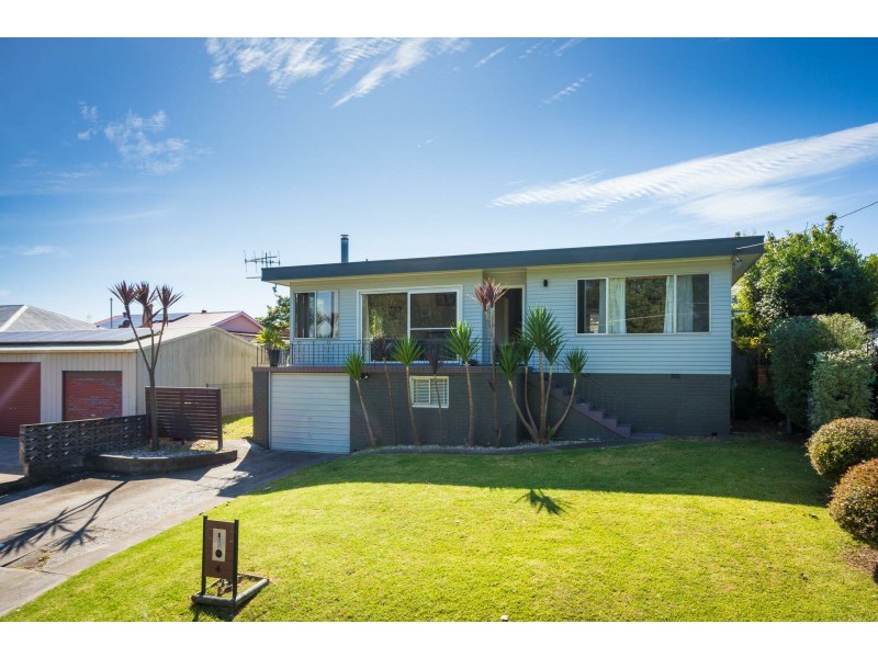 4 Baker Street, Bega NSW 2550