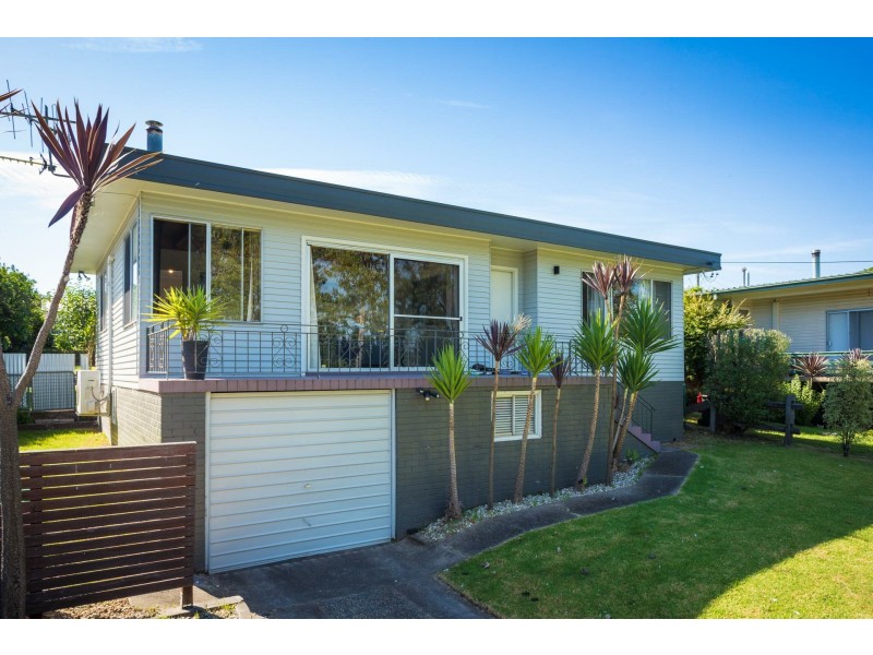 4 Baker Street, Bega NSW 2550