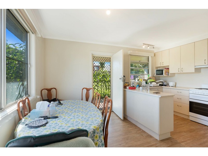 4 Baker Street, Bega NSW 2550