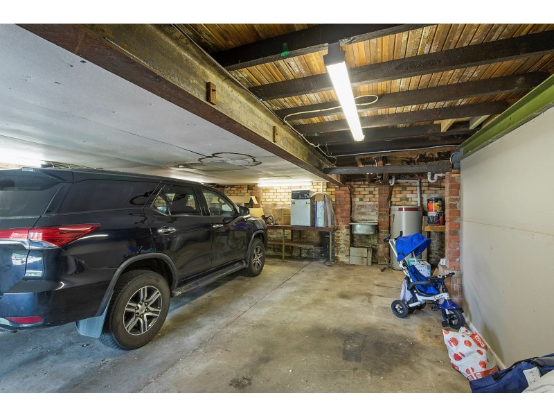 4 Baker Street, Bega NSW 2550