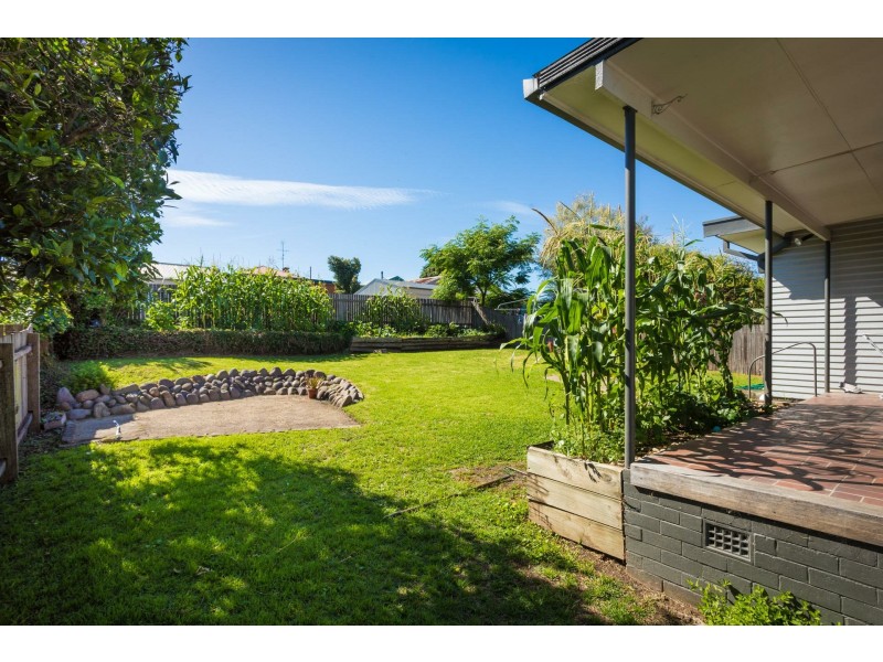 4 Baker Street, Bega NSW 2550