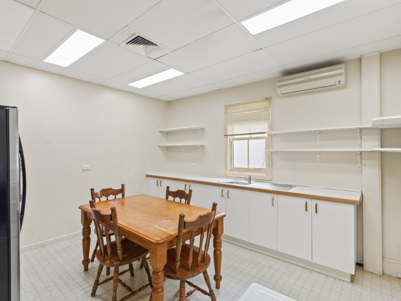 14 Canning Street, Bega NSW 2550