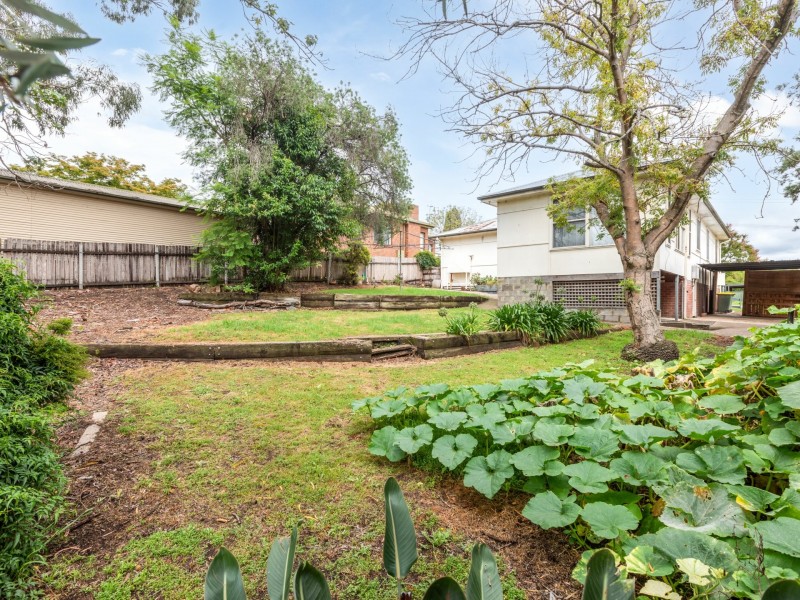 16 Spindler Street, Bega NSW 2550