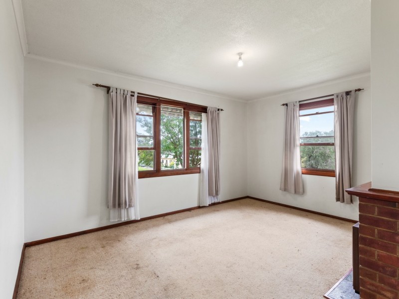 16 Spindler Street, Bega NSW 2550