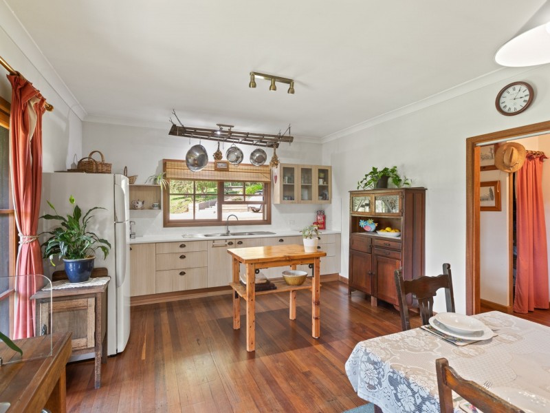 85 Scotland Yard Road, Bega NSW 2550