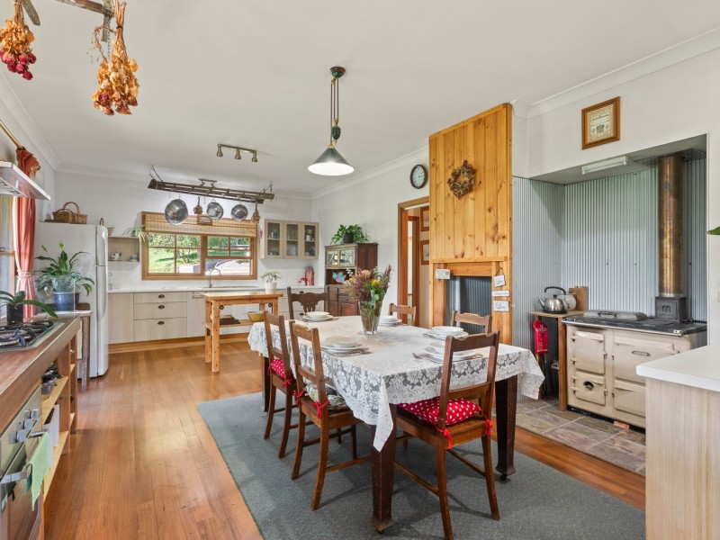 85 Scotland Yard Road, Bega NSW 2550