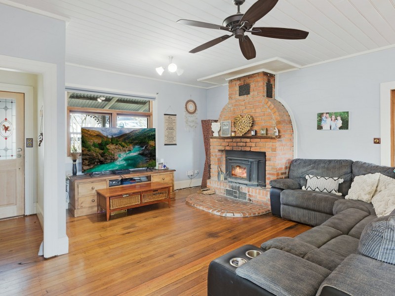 35 Bega Street, Wolumla NSW 2550