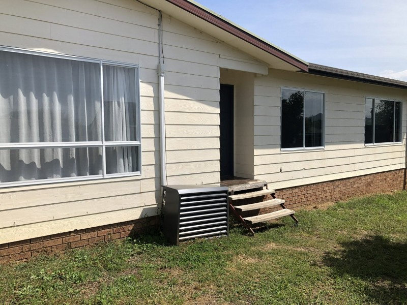 83 Valley Street, Bega NSW 2550