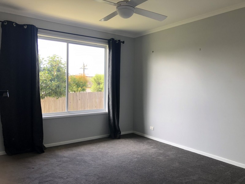 83 Valley Street, Bega NSW 2550