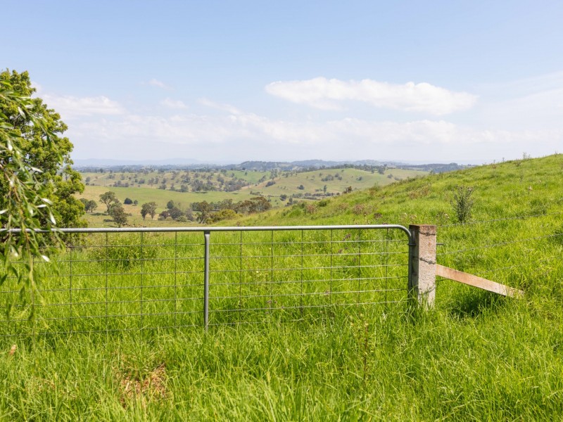 127 McGregors Road, Bega NSW 2550