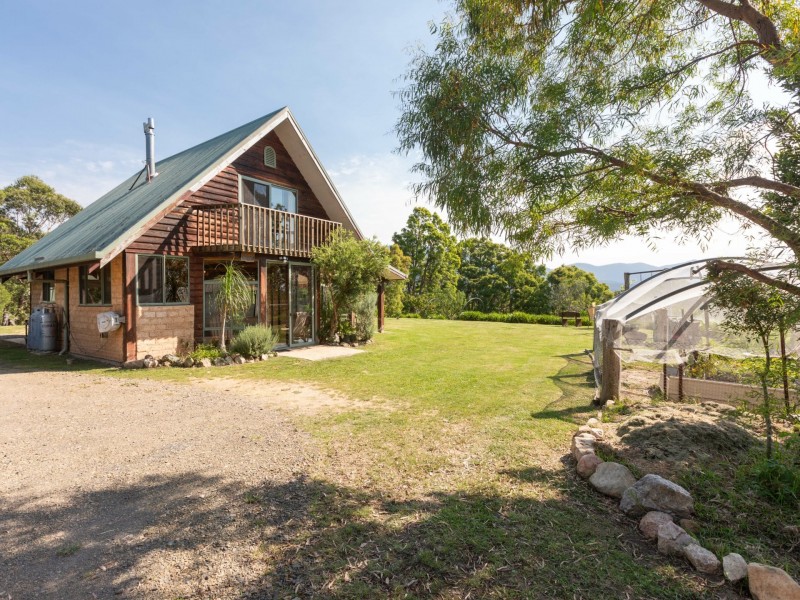 52 Buckleys Ridge Road, Bemboka NSW 2550