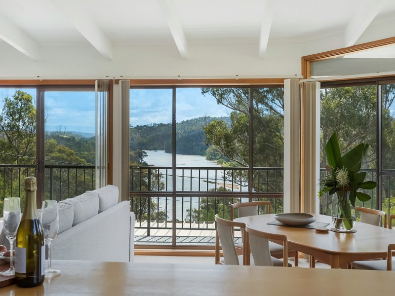 2 Riverview Crescent, Tathra NSW 2550