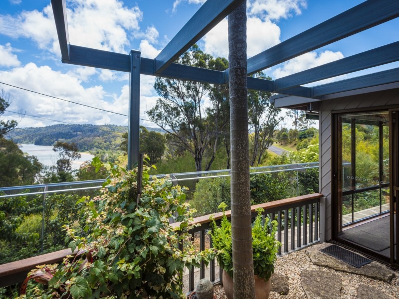 2 Riverview Crescent, Tathra NSW 2550