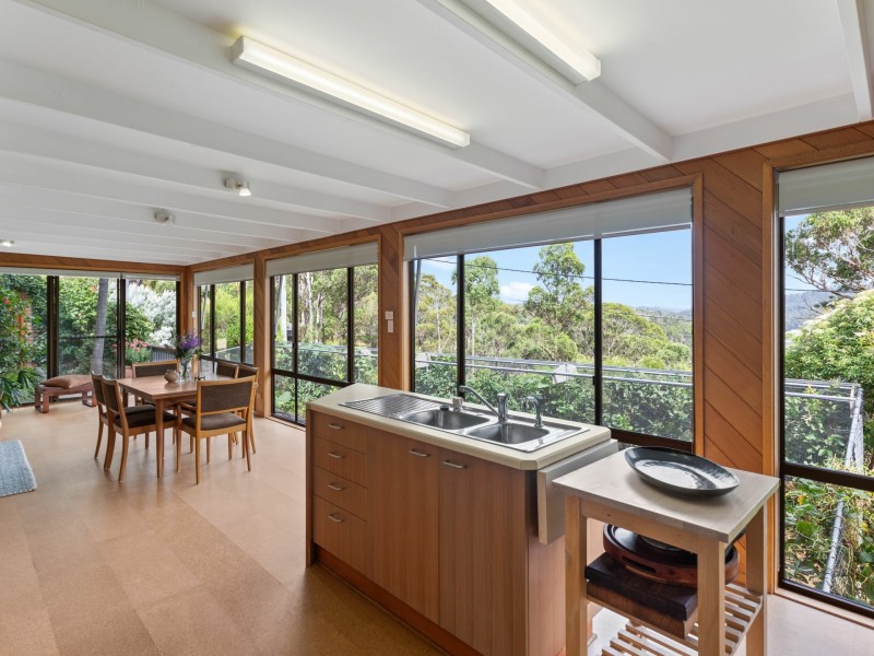 2 Riverview Crescent, Tathra NSW 2550