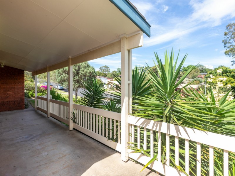 16 Laws Drive, Bega NSW 2550