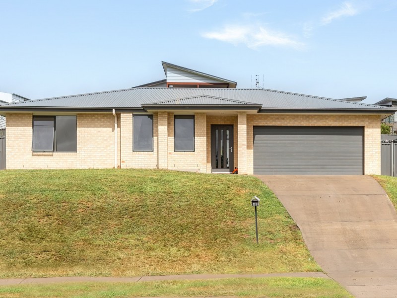 40 Howard Avenue, Bega NSW 2550