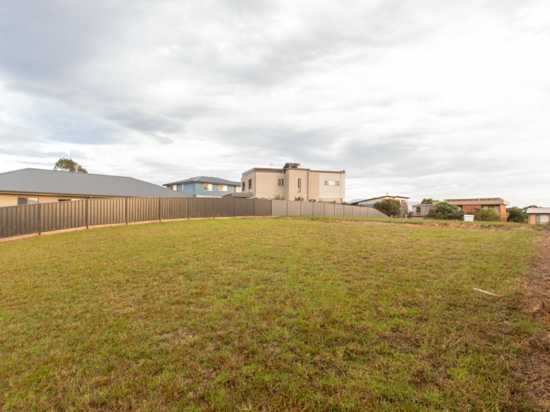36 Songlark Street, Bermagui NSW 2546