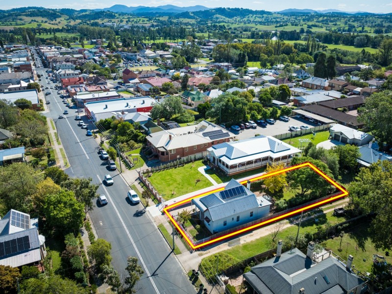 55 Carp Street, Bega NSW 2550