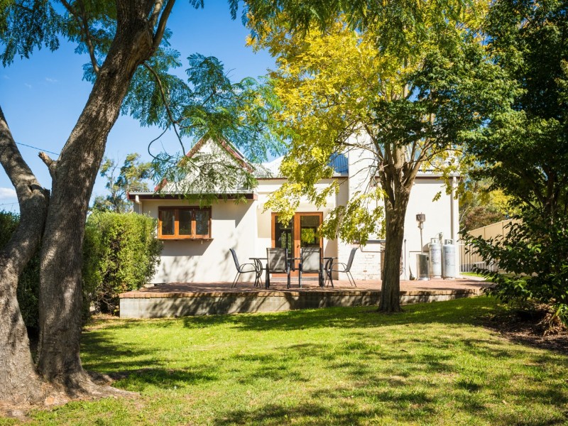 55 Carp Street, Bega NSW 2550