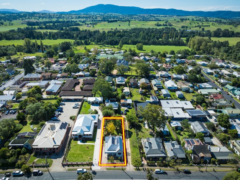 55 Carp Street, Bega NSW 2550