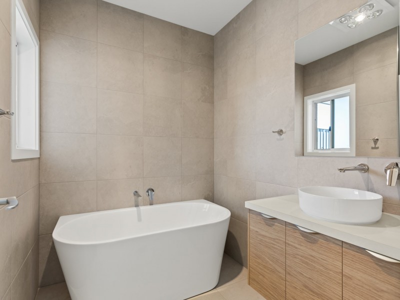 10A Orange Roughy Road, Bega NSW 2550