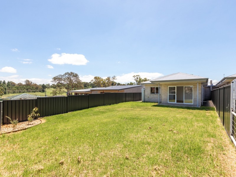 10A Orange Roughy Road, Bega NSW 2550