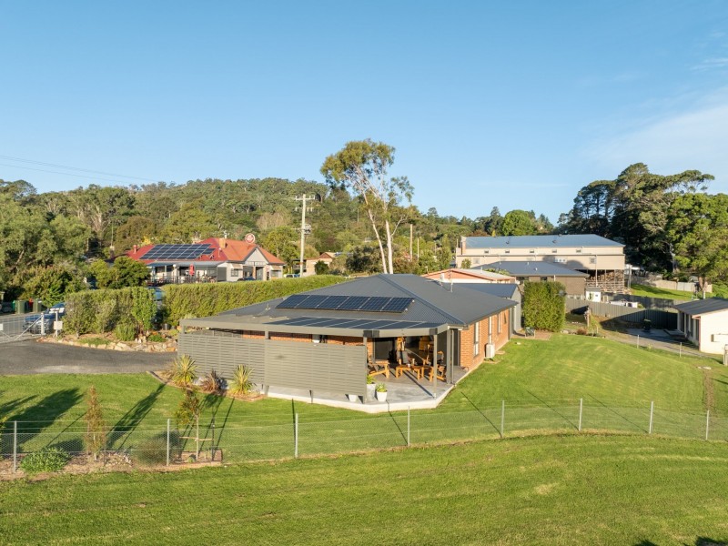 42 Scott Street, Wolumla NSW 2550