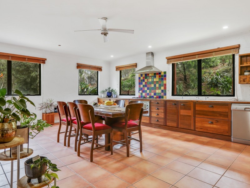 6 Bellbird Court, Wolumla NSW 2550