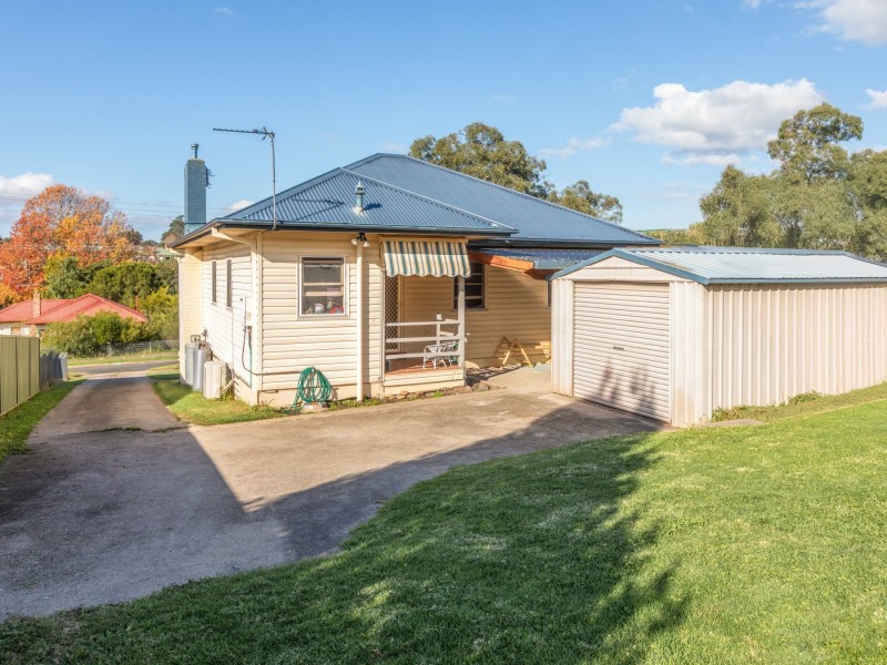 65 Meringo Street, Bega NSW 2550