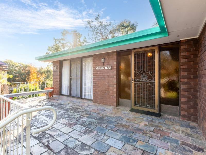 17 High Street, Bega NSW 2550