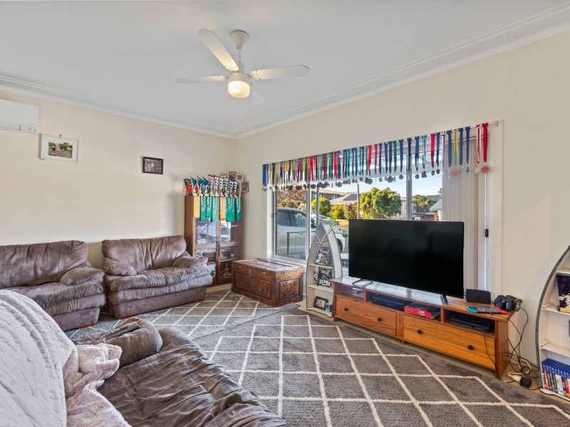 27 Gordon Street, Bega NSW 2550