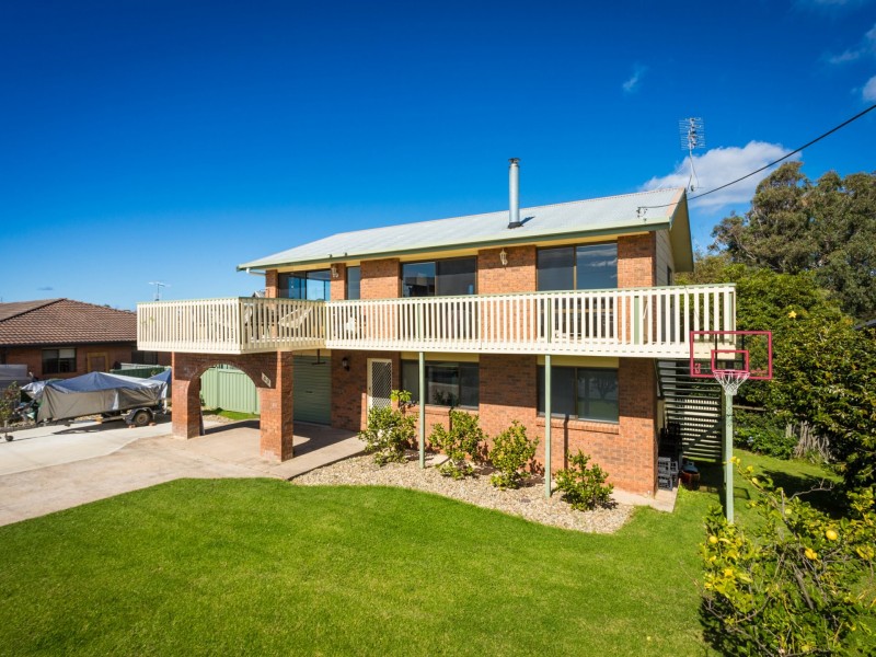 49 Bay View Drive, Tathra NSW 2550