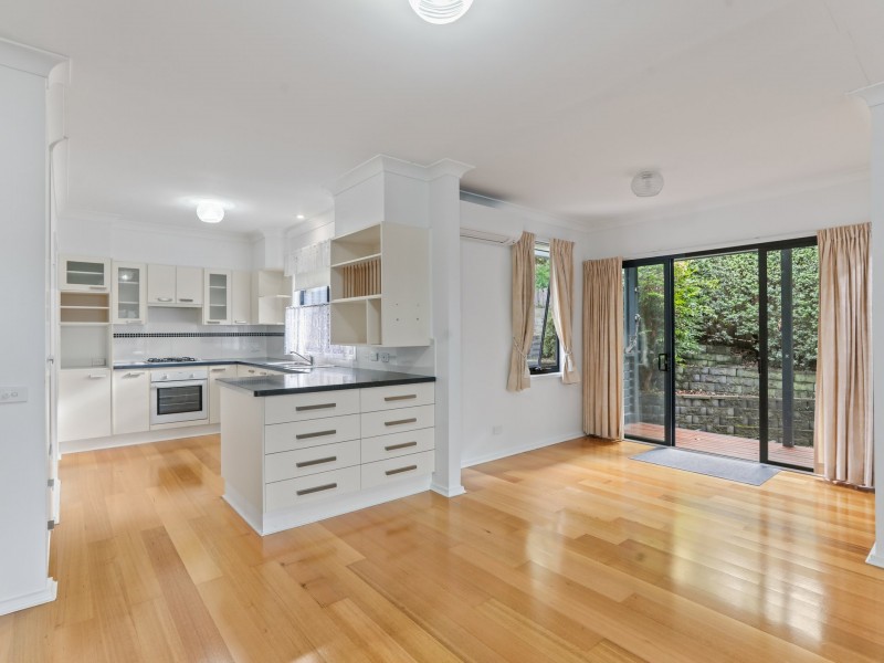 123 East Street, Bega NSW 2550