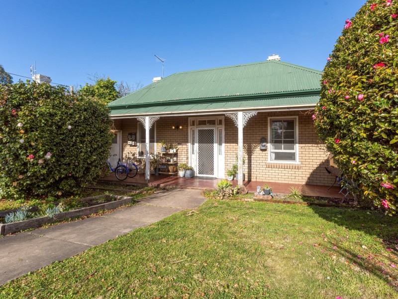 50 Belmore Street, Bega NSW 2550