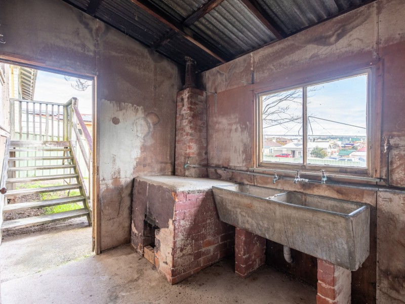 27 Parker Street, Bega NSW 2550