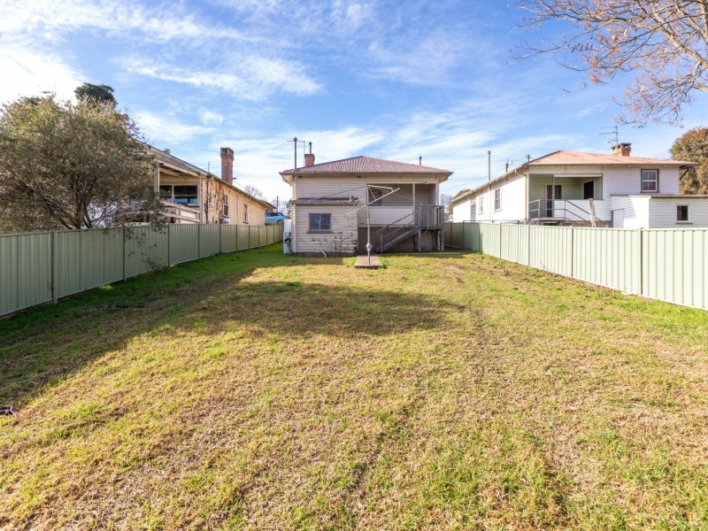 27 Parker Street, Bega NSW 2550