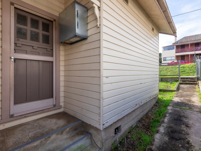 27 Parker Street, Bega NSW 2550