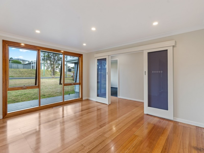 51 Howard Avenue, Bega NSW 2550